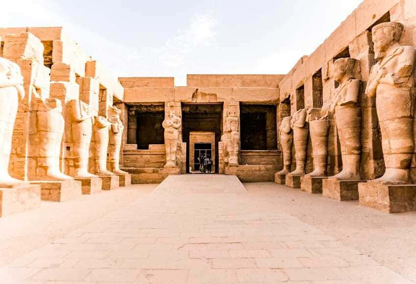 Luxor and Valley of the Kings tour-Hurghada