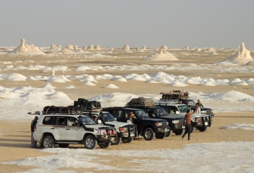 3-Day White Desert and Bahariya Oasis Safari Adventure